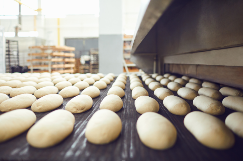 Cake & Mousse Cutting Pitfall Guide: Why You Need Ultrasonic Technology？